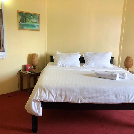 Sofinny Motel 2 Sihanoukville Bagian luar foto