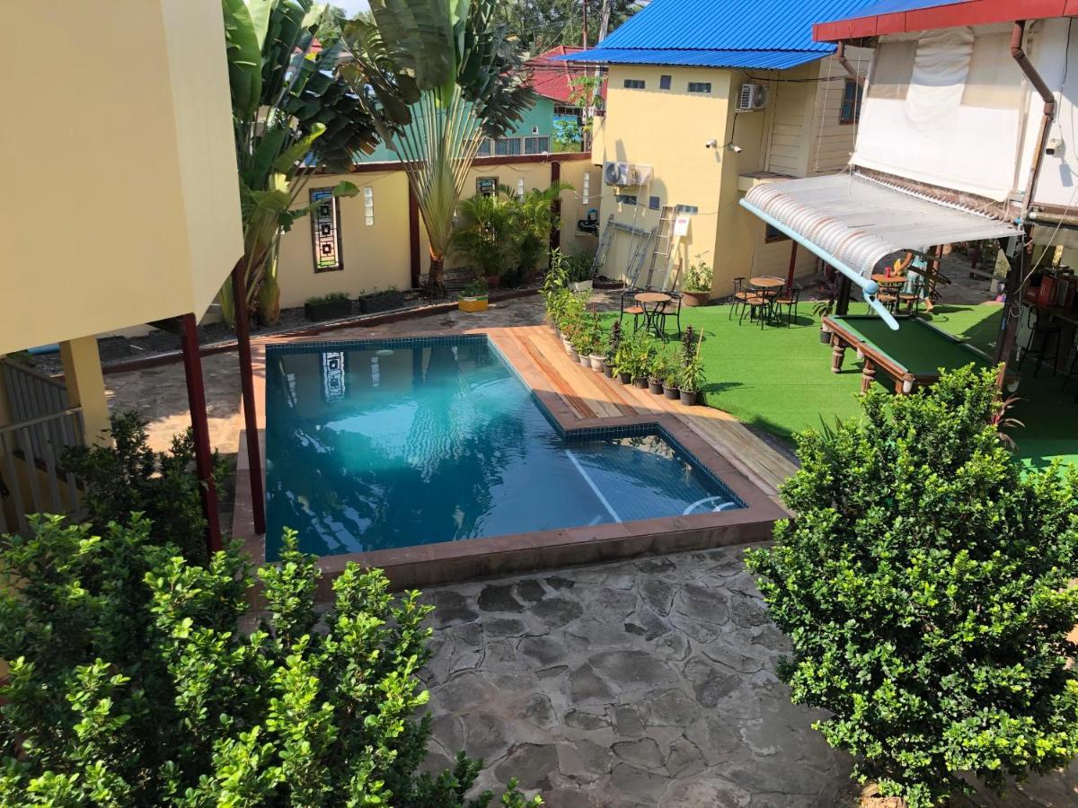 Sofinny Motel 2 Sihanoukville Bagian luar foto